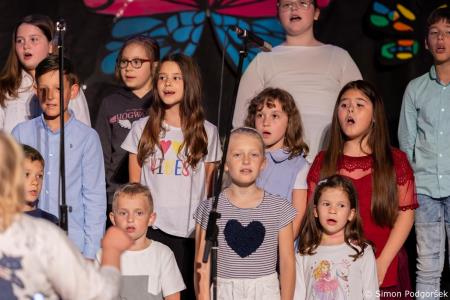 Območna revija otroških in mladinskih pevskih zborov občin Kamnik in Komenda (62)